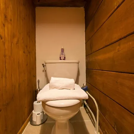 아파트 Les Chosalets Sleeps 3 Pool